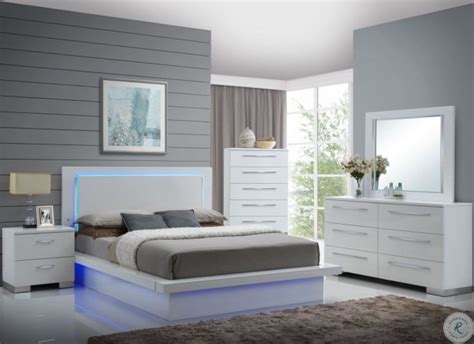 White Laminate Bedroom Furniture